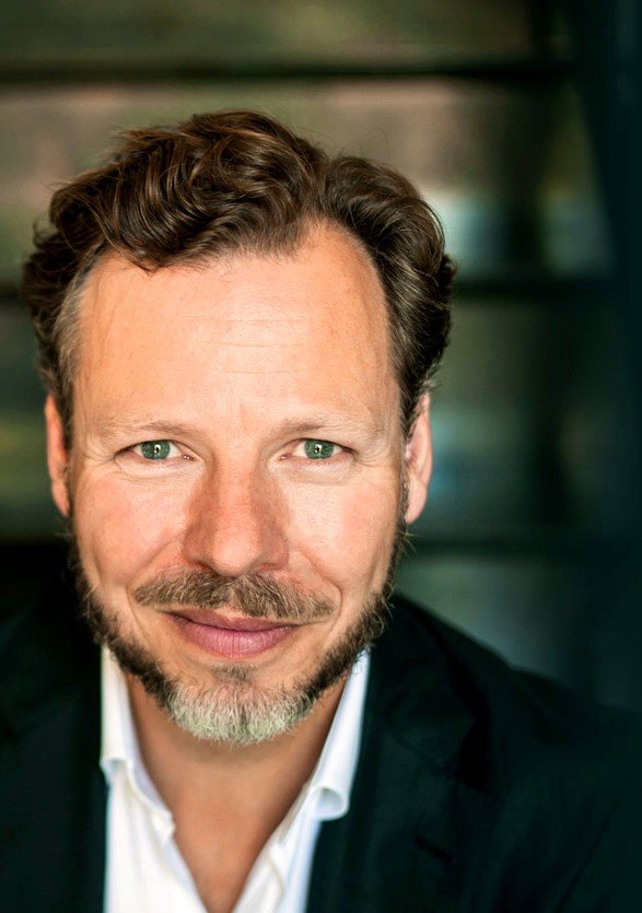 De boeken van Ben Tiggelaar kun je online kopen bij de webshop van Ichthusboekhandel.nl. De boeken van Ben Tiggelaar kun je online kopen bij de webshop van Ichthusboekhandel.nl.