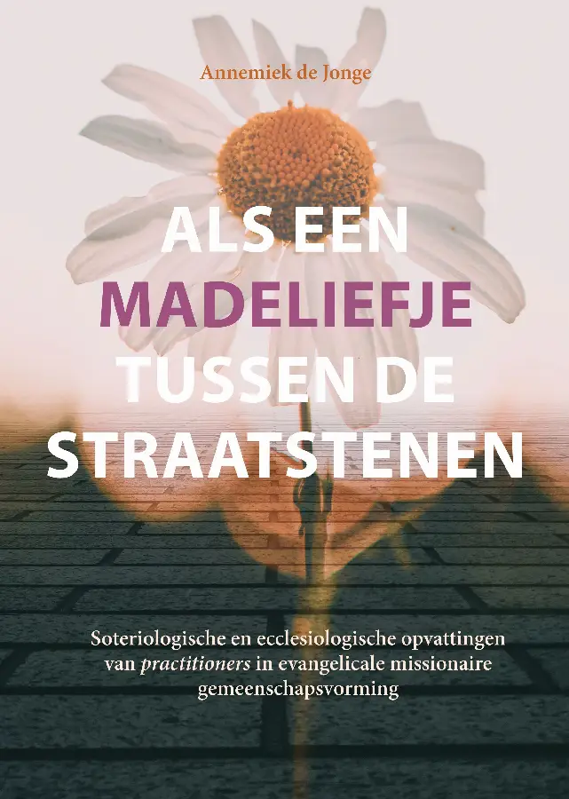 Als een madeliefje tussen straatstenen